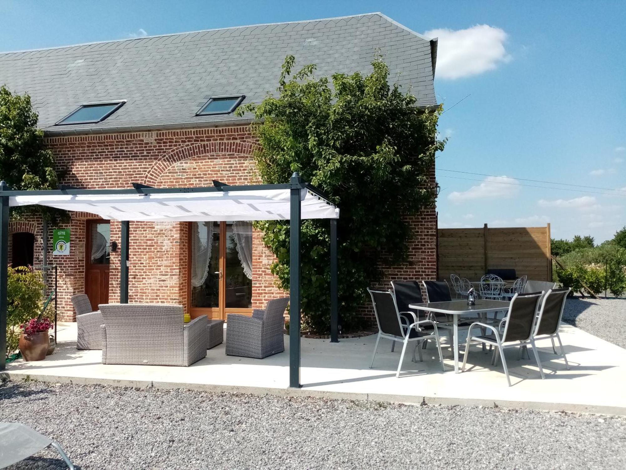 Gite Version 70 Mondrepuis Exterior photo